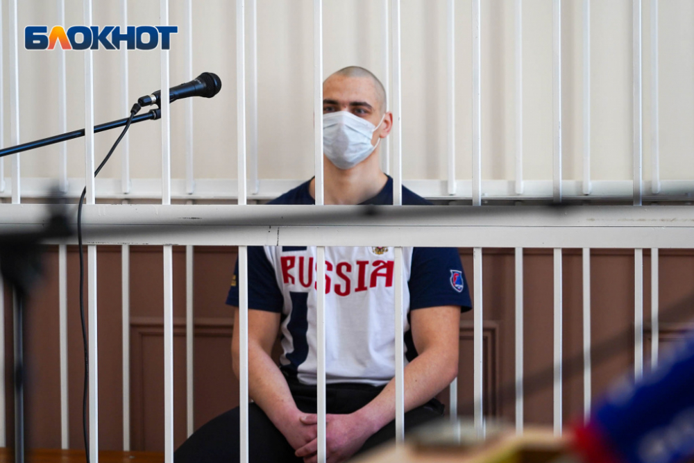 Суд над расистом-убийцей 17-летнего студента пройдет сегодня в Волгограде Суд над расистом-убийцей 17-летнего студента пройдет сегодня в Волгограде