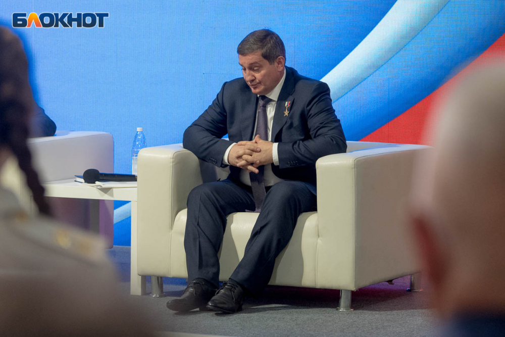 Экстренный клинический совет по «омикрону» собирают в Волгограде Экстренный клинический совет по «омикрону» собирают в Волгограде