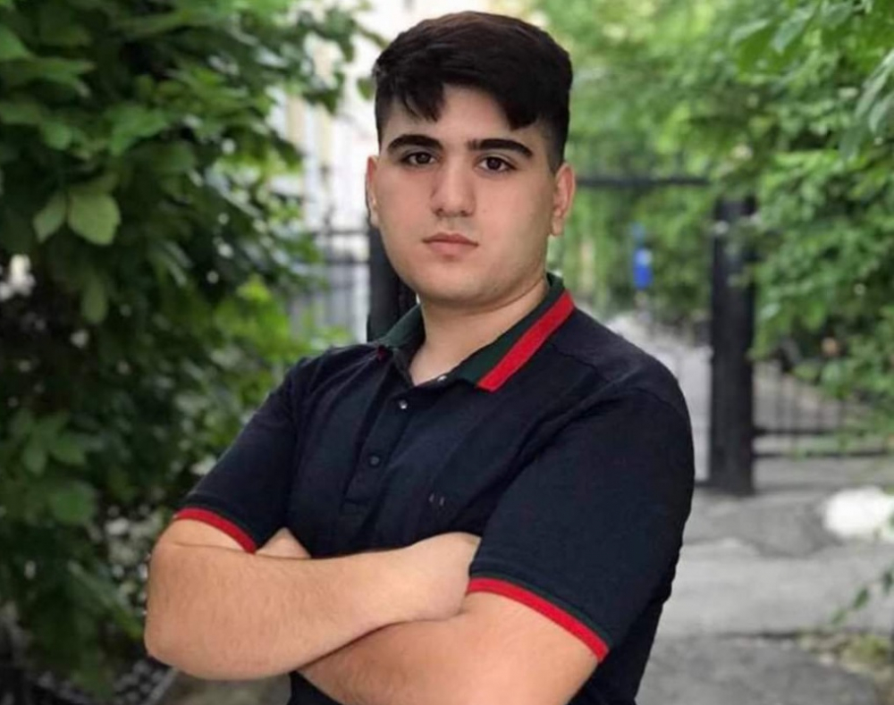 Тело убитого в Волгограде 17-летнего студента транспортируют в Азербайджан: мама в шоковом состоянии Тело убитого в Волгограде 17-летнего студента транспортируют в Азербайджан: мама в шоковом состоянии