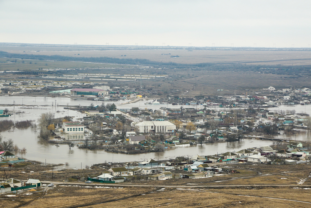 Вода уходит из трех затопленных районов Волгоградской области Вода уходит из трех затопленных районов Волгоградской области