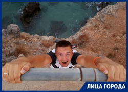 Подбор музыки к ролику это отдельная боль, - мастер высотной съемки в Волгограде Александр Блинков Подбор музыки к ролику это отдельная боль, - мастер высотной съемки в Волгограде Александр Блинков