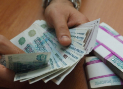 Наркополицейский подозревается в мошенничестве Наркополицейский подозревается в мошенничестве