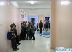 В Волгограде гимназия выплатит пострадавшей девочке почти 30 тысяч В Волгограде гимназия выплатит пострадавшей девочке почти 30 тысяч