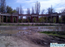 Бойцовский клуб в осаде Бойцовский клуб в осаде