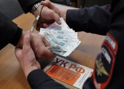 Заместитель руководителя МУП в Волгограде получил срок за мошенничество с муниципальными контрактами Заместитель руководителя МУП в Волгограде получил срок за мошенничество с муниципальными контрактами