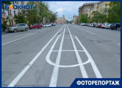 «Одни матерные эмоции»: активисты раскритиковали новую разметку на площади Павших борцов в Волгограде «Одни матерные эмоции»: активисты раскритиковали новую разметку на площади Павших борцов в Волгограде