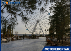 Как в огромный бесплатный каток превратился ЦПКиО, показал волгоградский фотограф Как в огромный бесплатный каток превратился ЦПКиО, показал волгоградский фотограф
