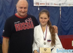 Спортсменка из Волгоградской области серебряный призер чемпионата России по каратэ Спортсменка из Волгоградской области серебряный призер чемпионата России по каратэ