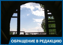 Капремонт дырявого дома в Волгограде ждать ещё десять лет, - жительница многоэтажки Капремонт дырявого дома в Волгограде ждать ещё десять лет, - жительница многоэтажки