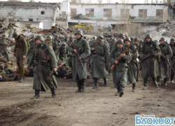 Волгоградцы записываются в добровольцы на защиту Сталинграда Волгоградцы записываются в добровольцы на защиту Сталинграда
