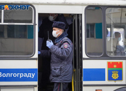 Волгоградский губернатор: «Личный состав полиции выполнил задачи по обеспечению правопорядка» Волгоградский губернатор: «Личный состав полиции выполнил задачи по обеспечению правопорядка»