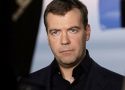 Дмитрий Медведев заявил, что намерен помочь аграриям Дмитрий Медведев заявил, что намерен помочь аграриям