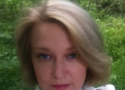 Мы из: журналистка рассказала о девушках на шпильках по ямам Волгограда Мы из: журналистка рассказала о девушках на шпильках по ямам Волгограда