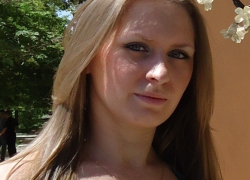 Марина Узлова в конкурсе «Сто красавиц Волгограда» Марина Узлова в конкурсе «Сто красавиц Волгограда»