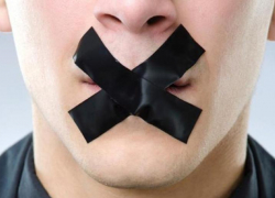 В Волгограде руководство облдумы засекретило информацию об аренде компьютеров по 135 тысяч рублей за штуку В Волгограде руководство облдумы засекретило информацию об аренде компьютеров по 135 тысяч рублей за штуку