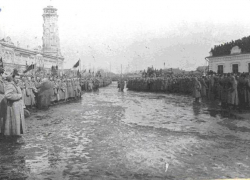 Календарь: 11 октября 1905 года – остановлено движение на железной дороге в Царицыне Календарь: 11 октября 1905 года – остановлено движение на железной дороге в Царицыне