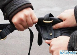 В Волгограде неизвестные ограбили кассира театра В Волгограде неизвестные ограбили кассира театра