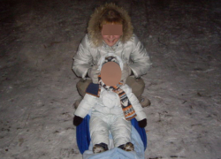 «Ягодка опять» из Волгограда попыталась отобрать у 18-летней дочери квартиру и зажить в свое удовольствие «Ягодка опять» из Волгограда попыталась отобрать у 18-летней дочери квартиру и зажить в свое удовольствие