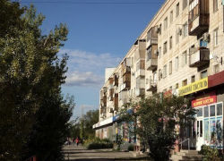 Военный держал под прицелом ружья посетителей бара «Прохлада» под Волгоградом Военный держал под прицелом ружья посетителей бара «Прохлада» под Волгоградом