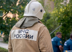 10 человек экстренно эвакуировали из горящей 5-этажки на юге Волгограда 10 человек экстренно эвакуировали из горящей 5-этажки на юге Волгограда