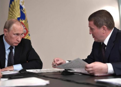 Владимир Путин спасает регионы, но Волгограда в списке нет Владимир Путин спасает регионы, но Волгограда в списке нет