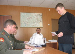 В Волгограде в армию призвали парня с негнущимися коленями В Волгограде в армию призвали парня с негнущимися коленями