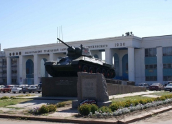 Волгоградский тракторный завод опроверг информацию о выпуске партии бронетранспортеров для Минобороны РФ Волгоградский тракторный завод опроверг информацию о выпуске партии бронетранспортеров для Минобороны РФ