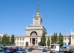 На привокзальной площади Волгограда продолжается модернизация На привокзальной площади Волгограда продолжается модернизация