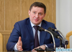 Андрей Бочаров встретился с руководством «ЕвроХим» в Котельниковском районе Андрей Бочаров встретился с руководством «ЕвроХим» в Котельниковском районе