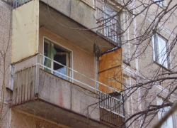 Парадокс минувших выходных: в Волгограде люди, как груши, падали из окон Парадокс минувших выходных: в Волгограде люди, как груши, падали из окон
