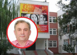 Родителей учеников гонят на праймериз «Единой России» голосовать за директора гимназии №1 в Волгограде Родителей учеников гонят на праймериз «Единой России» голосовать за директора гимназии №1 в Волгограде