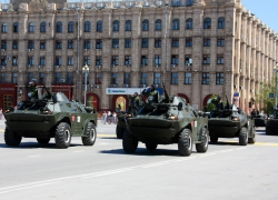 Фоторепортаж: в Волгограде прошла генрепетиция Парада Победы Фоторепортаж: в Волгограде прошла генрепетиция Парада Победы