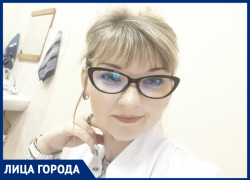 «По телевизору откровенно показывают не правду»: как завотделением поликлиники запрещает пить «Кока-Колу» и приспособилась к пандемии «По телевизору откровенно показывают не правду»: как завотделением поликлиники запрещает пить «Кока-Колу» и приспособилась к пандемии