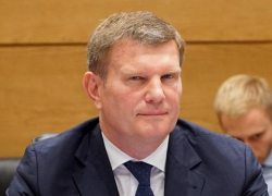 Олег Савченко по незнанию перевёл 200 млн рублей за «Диамант Зацарицынский» Олег Савченко по незнанию перевёл 200 млн рублей за «Диамант Зацарицынский»