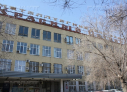 В Волгограде за риск жизнью рабочих руководство "Красного Октября" ответило рублем В Волгограде за риск жизнью рабочих руководство "Красного Октября" ответило рублем