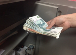 На замглавы Дубовского района «проспонсировал» предпринимателя на 2 миллиона На замглавы Дубовского района «проспонсировал» предпринимателя на 2 миллиона