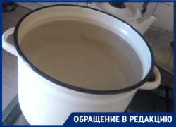 «Греем воду в кастрюльках»: неделю без горячей воды живут три 9-этажки в Волгограде «Греем воду в кастрюльках»: неделю без горячей воды живут три 9-этажки в Волгограде