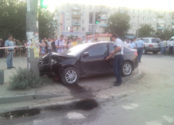 В Волгограде пьяный полицейский сбил насмерть 7-летнюю девочку В Волгограде пьяный полицейский сбил насмерть 7-летнюю девочку