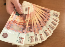 Дмитрия Донского осудили в Волгограде за 46 миллионов рублей Дмитрия Донского осудили в Волгограде за 46 миллионов рублей