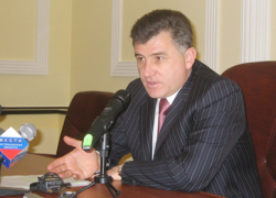 Сергей Боженов: «За формализм буду увольнять» Сергей Боженов: «За формализм буду увольнять»