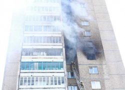 Из-за пожара в многоэтажке эвакуировано 6 человек Из-за пожара в многоэтажке эвакуировано 6 человек