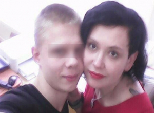 В Волжском учительница секса осуждена на 2 года условно за связь со школьником В Волжском учительница секса осуждена на 2 года условно за связь со школьником