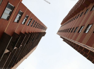 Судьбу волгоградских долгостроев решают представители Сбербанка и Андрей Бочаров Судьбу волгоградских долгостроев решают представители Сбербанка и Андрей Бочаров