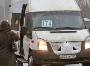 Маршрутчики Волгограда начали заваливать судебными исками городской комитет транспорта Маршрутчики Волгограда начали заваливать судебными исками городской комитет транспорта