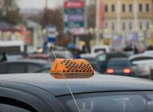 Таксиста нелегала арестовали на четверо суток под Волгоградом Таксиста нелегала арестовали на четверо суток под Волгоградом