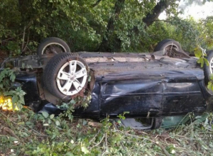 Пьяный водитель перевернул Audi в Волгоградской области: 1 погиб, 3 в больнице Пьяный водитель перевернул Audi в Волгоградской области: 1 погиб, 3 в больнице