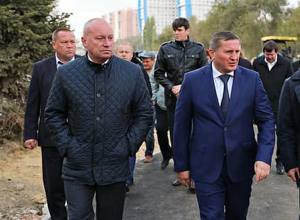 Виталий Лихачев готовится «подсидеть» Андрея Косолапова на должности главы Волгограда Виталий Лихачев готовится «подсидеть» Андрея Косолапова на должности главы Волгограда