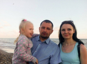 Погибшего при крушении Ил-20 в Сирии волгоградского летчика похоронили не на родине Погибшего при крушении Ил-20 в Сирии волгоградского летчика похоронили не на родине