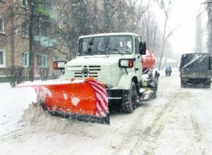 По волгоградским дорогам рассыпали 60 тонн едкого реагента По волгоградским дорогам рассыпали 60 тонн едкого реагента