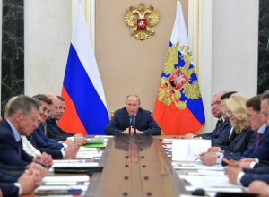 На совещании у Владимира Путина опять недобрым словом вспоминали Волгоградскую область На совещании у Владимира Путина опять недобрым словом вспоминали Волгоградскую область